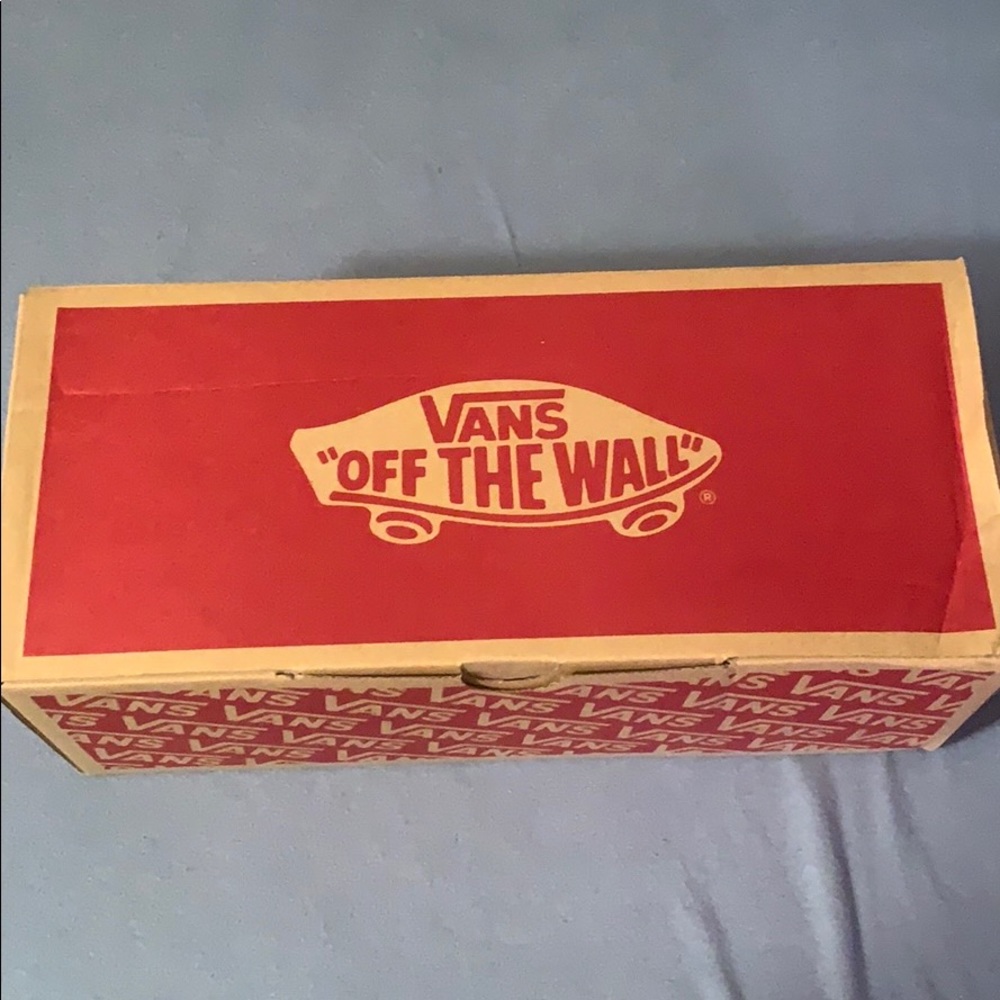 Classic Slip-On Festival Satin Vans